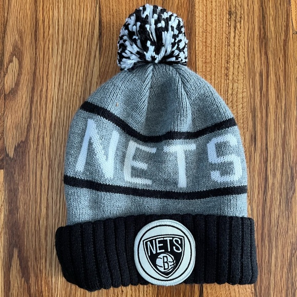 Mitchell & Ness Other - Brooklyn Nets Mitchell & Ness NBA Basketball Team Logo Pom Pom Knit Hat Beanie